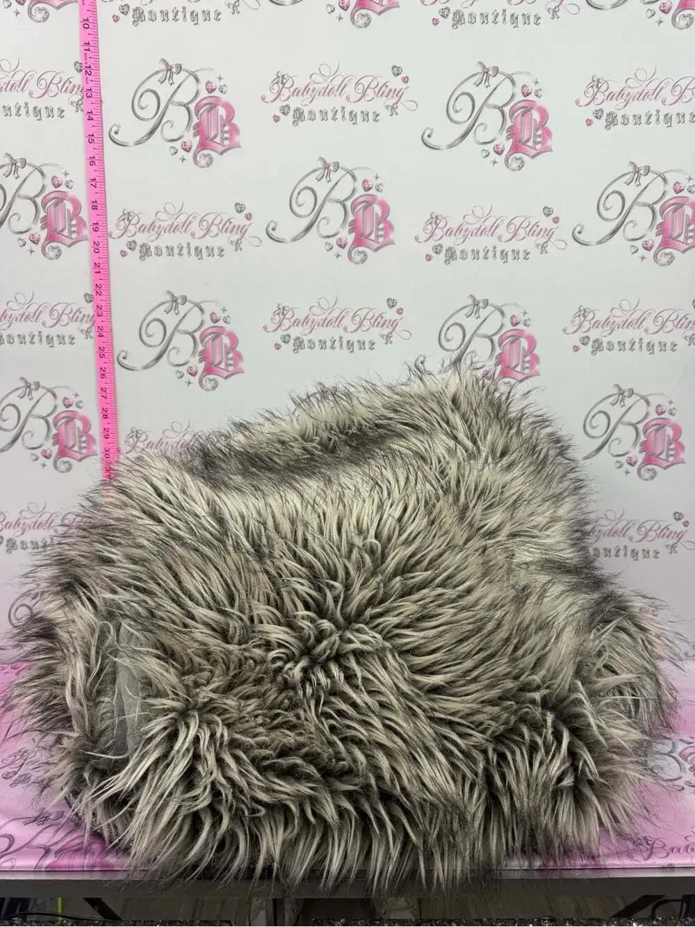 LUXE HABITAT blanket throw furry grey Plush Faux Fur Throw Blanket - Gray thick